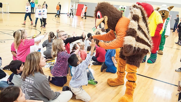 Photo by Brandon Hicks Fairmont Elementary School hosted an event Thursday to promote the annual Up and At 'Em Turkey Trot, as well as announce that Jennifer Messer with 'The Biggest Loser' will appear at the event.