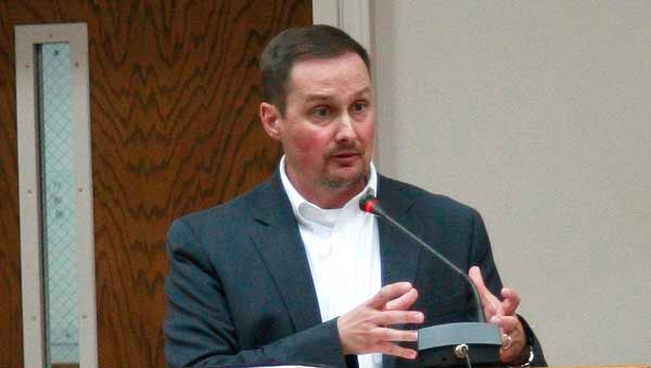 Star Photo/Abby Morris-Frye  Jon Manfull, the county's insurance broker, spoke to members of the Carter County Commission regarding the county's options for employee health insurance.