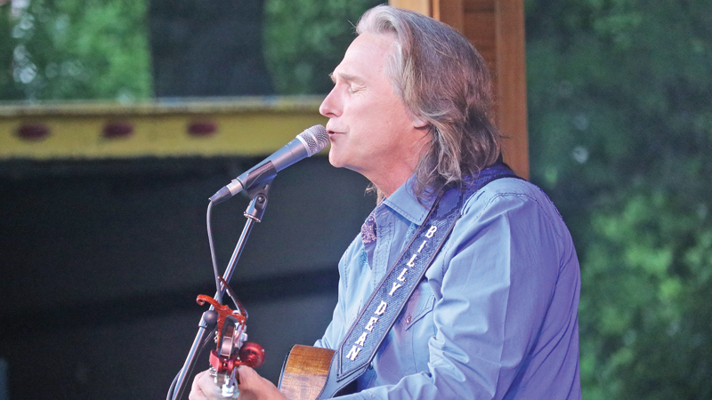 Billy Dean caps off annual Covered Bridge Celebration - www