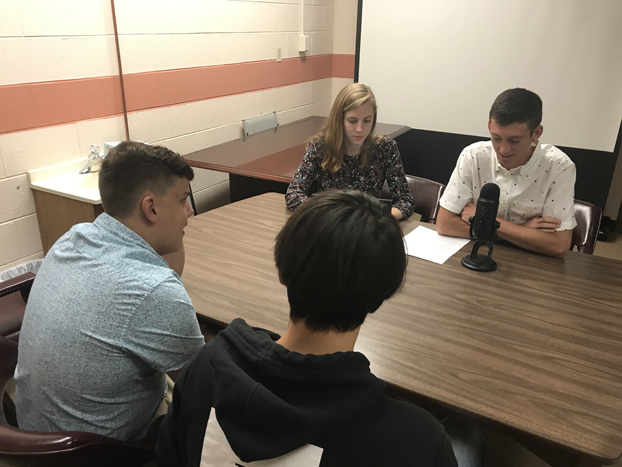 Elizabethton High School students win national podcast challenge - www.elizabethton.com | www Elizabethton High School students win national podcast challenge - www.elizabethton.com | www